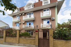 Mini Hotel Askho